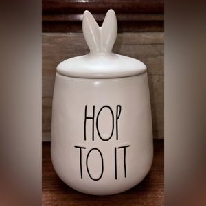 Super Cute 🥰 Rae Dunn - Spring/ Easter Storage Container 🫙 Hop To It  - NEW